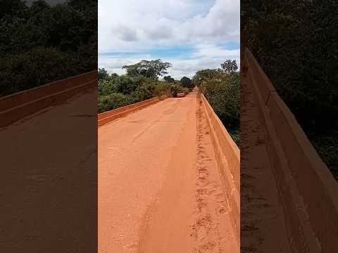Rio Tesoura em Mozarlândia Goiás.