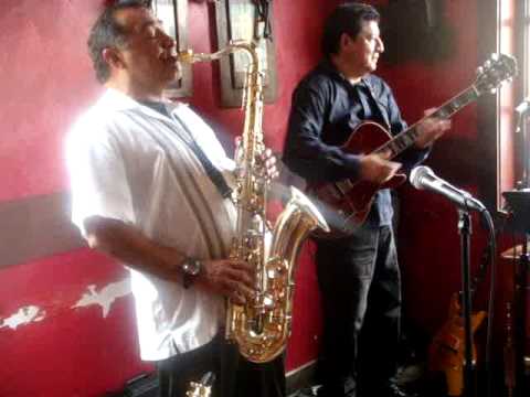Johnny Gonzales solo on sax at Donerakie's