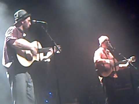 La Rue Ketanou Sao Loucas 22 03 09 Bataclan Paris