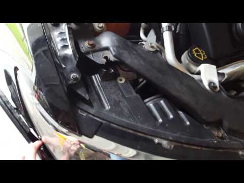 How to replace the headlight on a lincoln mkz zephyr
