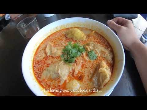 Dia 2 em KK, café da manhã no restaurante Fatt Kee