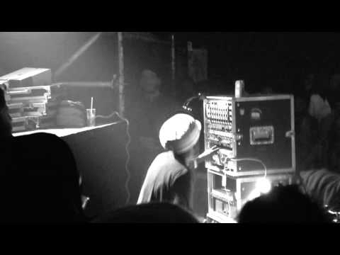 Aba Shanti-I @ Sottotetto Sound Club (BO) Italy - Moa Anbessa & Prince David "His Foundation"