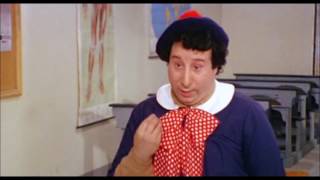 La Ragazza del elevatore - Operación Monopatinete