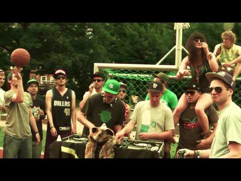 Steasy - VBT 2012 16tel vs. Das W (feat. Weekend & Schwester Schwester Ewar)