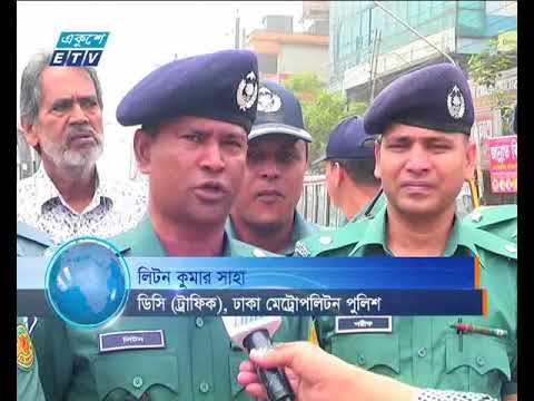 খোদ রাজধানীতেই খানাখন্দের পাশাপাশি অসংখ্যা ভাঙাচোরা রাস্তা