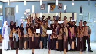 preview picture of video 'Perpisahan Terindah By :XII IS 2 SMANSA BERAU.wmv'