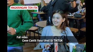 Download lagu Yg Lagi Viral Di Tiktok Cewe Cantik PECAH SERIBU Arneta Ira Live Musik Ecuztic At Angkringan Teh Ita mp3 Download lagu Yg Lagi Viral Di Tiktok Cewe Cantik PECAH SERIBU Arneta Ira Live Musik Ecuztic At Angkringan Teh Ita mp3