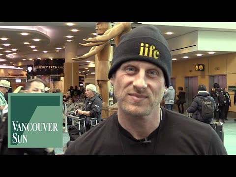 COVID 19 North Vancouver traveler reacts with good vibrations to self isolation Vancouver Sun