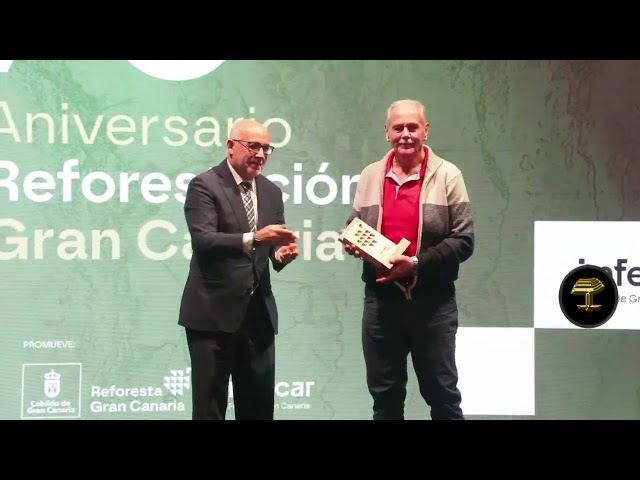 Gran Canaria rinde homenaje a las personas que han impulsado 75 años de reforestación