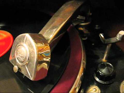 Adalbert Lutter / Eric Helgar - (2) Die Liebe ist ein Spiel zu zwei´n (1939)