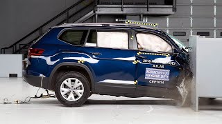 Volkswagen Atlas passenger-side small overlap IIHS crash test