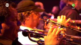 Tower of Power - Sould with a capital S - North Sea Jazz 2010, Live