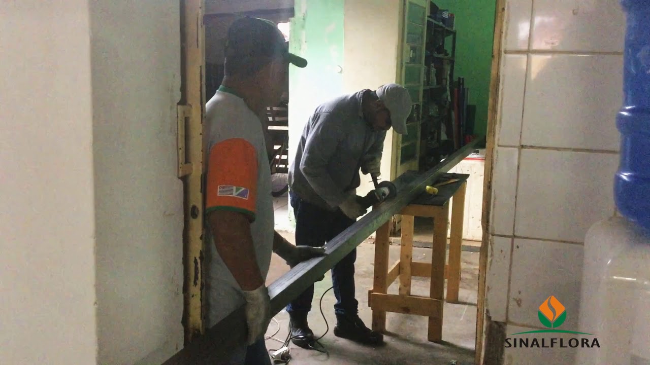 Produção das placas de sinalização padrão BR-Legal para Fibria MS