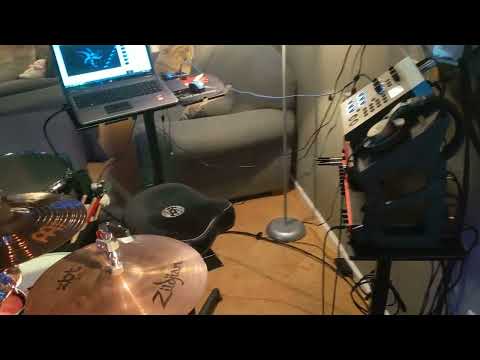 My floor tom sounds like crap. But I fixed the problem.