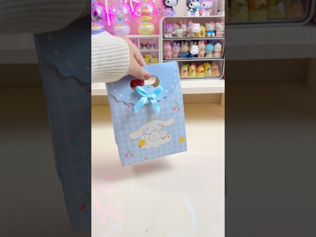 Vídeo relacionado con Get Trend Cinnamoroll Sanrio Manta Cama 150 x 130 cm, Suave Manta Polar Decorativa para Sofá, Viaje, Regalos de Anime para Mujer, Niña (Blanco Cinnamoroll)