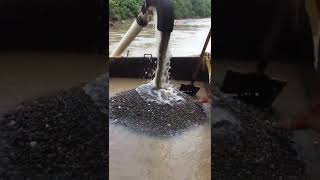 Download lagu Tambang pasir di sungai #shorts mp3