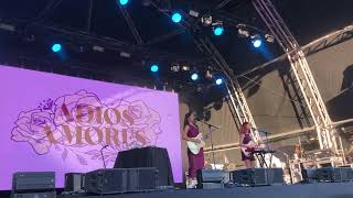Adiós Amores “Hay que vivir la vida” Festival-B, Barcelona 29/09/23 cover de  Elia y Elizabeth
