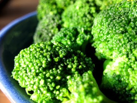 Broccoli kochen Basic Rezept Gemüse kochen einfachKochen mit Brokkoli