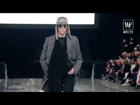 GIVENCHY | Fall Winter 2022/2023 | Paris Fashion Week