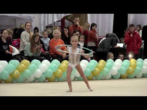 Красневич Злата 2011 обруч