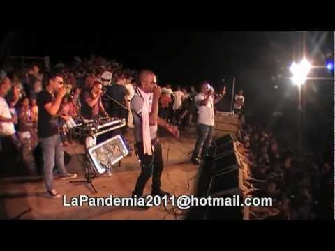 Nuevo **** Noviembre 2011 - Kola Loka live en Carnaval de Baracoa Concierto - Dia 1-1
