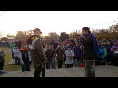 Nawe A.S vs Poly Colosos de la rima