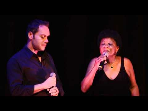 Insensatez - Carlos Navas e Alaíde Costa