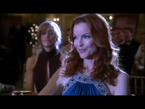 Bree Wins An Award - Desperate Housewives 4x12 Scene