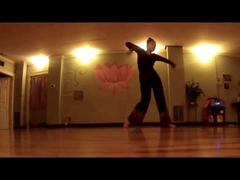 GoGo Dance to How Deep Is Your Love by Calvin Harris