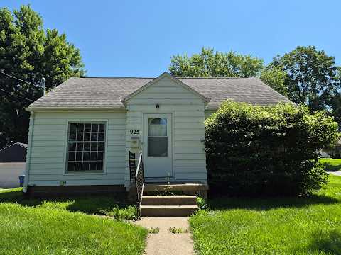 FOR RENT-925 Hammond Ave- Pets Ok* property video