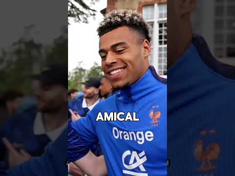 pourquoi Désiré Doué était si proche de Karchaoui lors du rassemblement ? 😳🇫🇷 #football #Doué