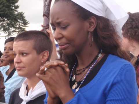 Vestine Salima (Une des voyantes de la Vierge Marie à Kibého) : Son message ou le message de la Vierge Marie ? 0
