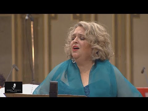 KARINA GAUVIN live in Bucharest - Handel: “Da tempeste il legno infrano” (Giulio Cesare)