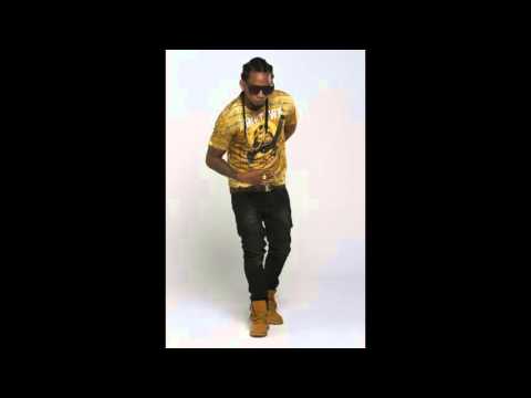 Lolo En El Microfono – Purina Plo Plo