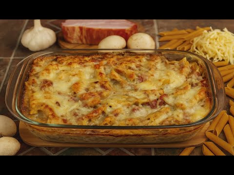 Easy Cheesy Bacon Mushroom Pasta Bake