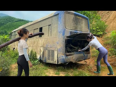 Genius girl repaired and cleaned a 48-seat HYUNDAI siberia bus from an abandoned resident