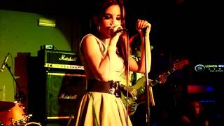 Dina & The Holy Band - Fuck Me Pumps (Dina Arriaza, Amy Winehouse Tribute)