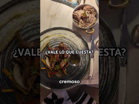 Así se come en uno de los RESTAURANTES TOP de La Habana 🇨🇺 CUBA 💸GASTAMOS $60000 en ESTO