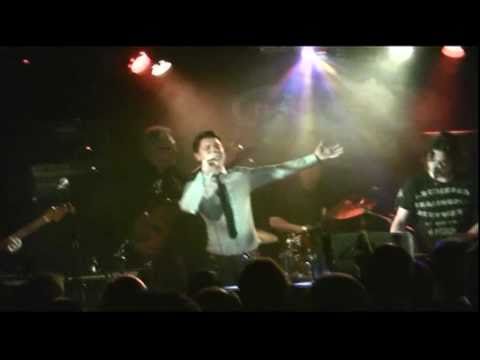 grace jones - Slave to the Rhythm ( james craise and the producers )