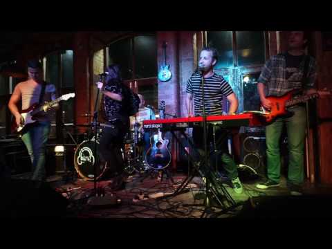 Stereophonics - Dakota cover by StereoFever @ McCooley's Liverpool 26/11/16