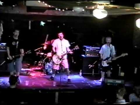 Antifreeze-Ordinary (Live @ The Globe East in Milwaukee early Sept. 2001)