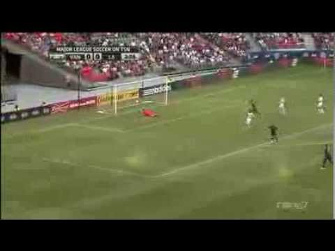Golazo de Landon Donovan - 2013