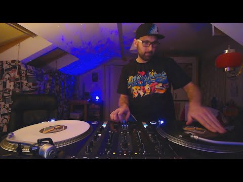 DJ Bobby Max - Late Night Jam (90's BOOMBAP)