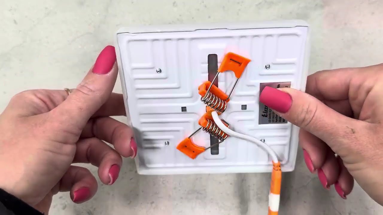 Врезная светодиодная квадратная панель LEZARD 18Вт 6400K 855Lm без рамки 120-SCEL-6418