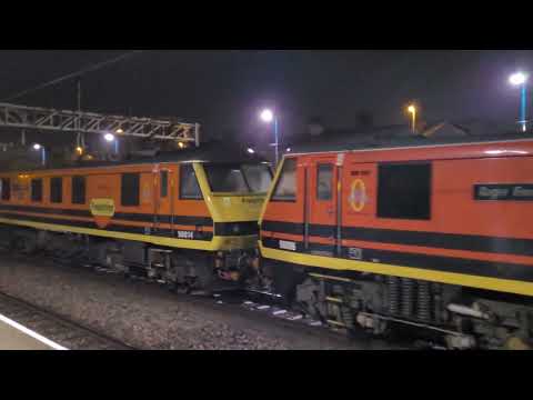 4S88 - FL90s - 90014 & 90006 heading off into the autumnal darkness