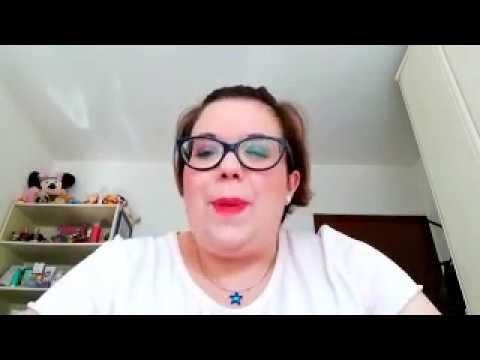 Decolorazione delle risposte di olio di ricino di persona Su che la pigmentazione su una faccia parla
