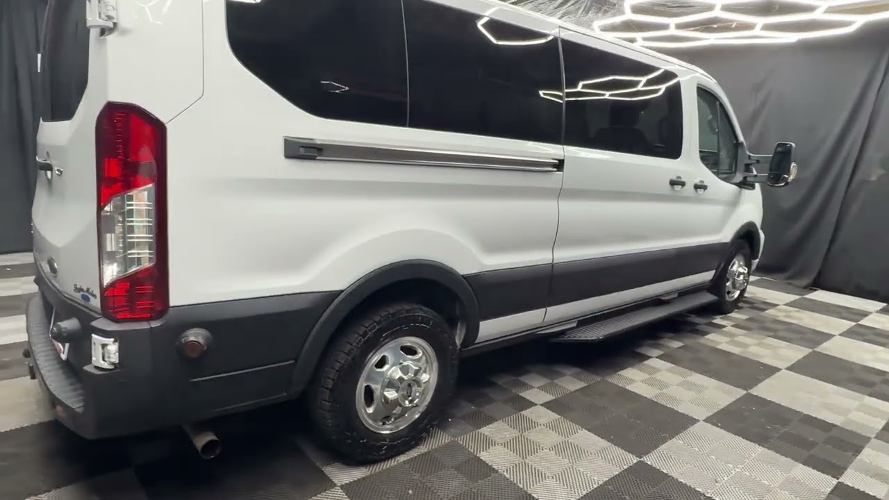 2020 Ford Transit T-350 15 PASSENGER - Video