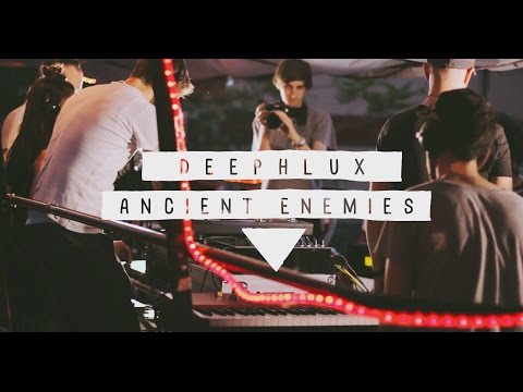 Deephlux - Ancient Enemies // KERET Sessions #3 @ Kétrombusz