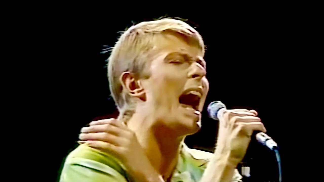 David Bowie â€¢ Fame â€¢ Live 1978 - YouTube