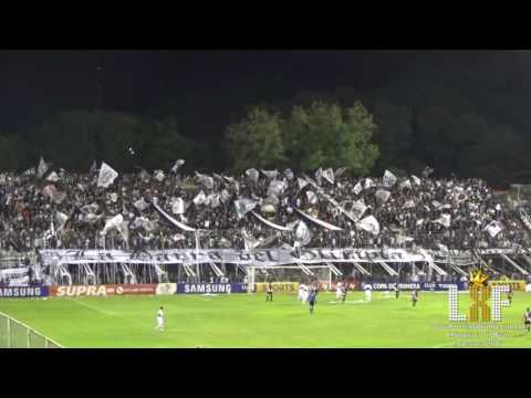 ""Esta hinchada siempre estara" vs River / Apertura 2016" Barra: La Barra 79 • Club: Olimpia